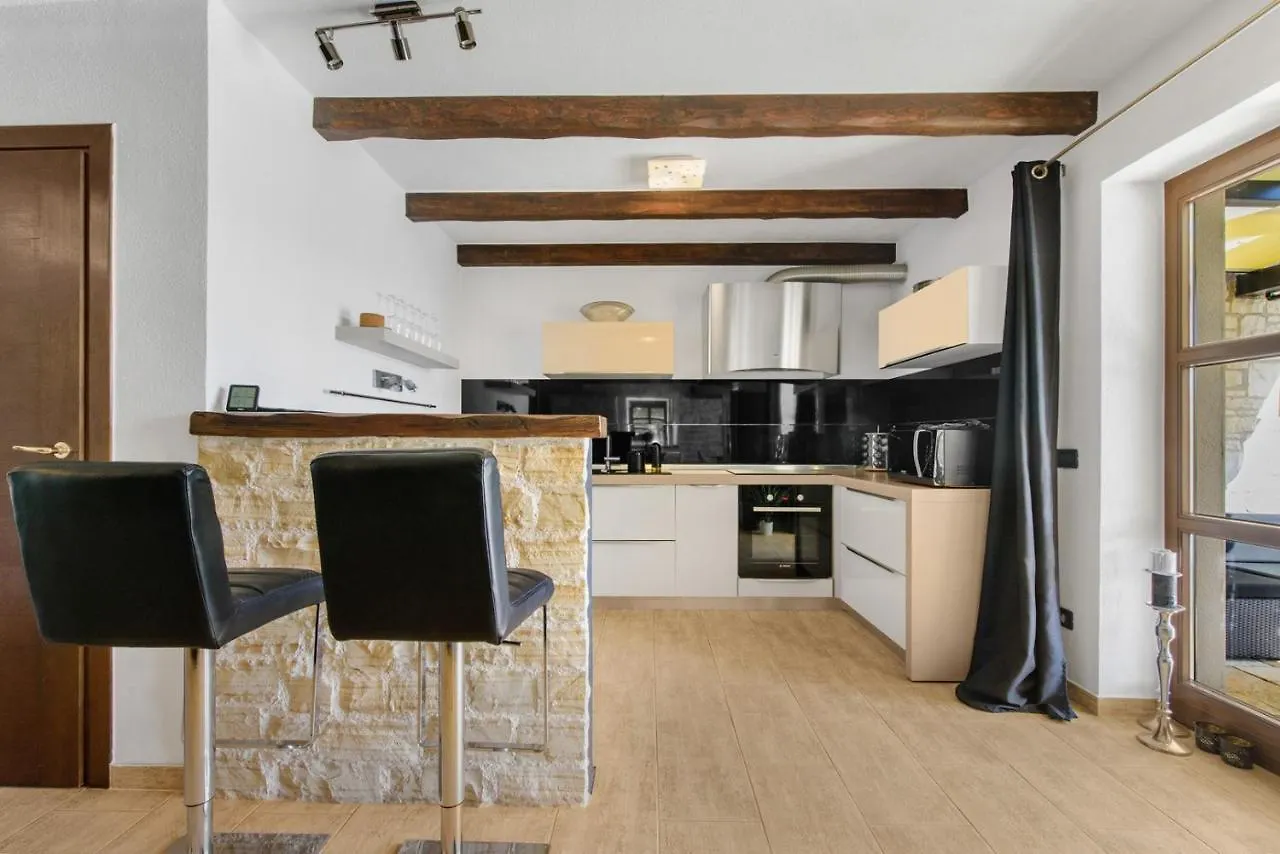 Villa Olea Mare With Private Heated Pool Buici