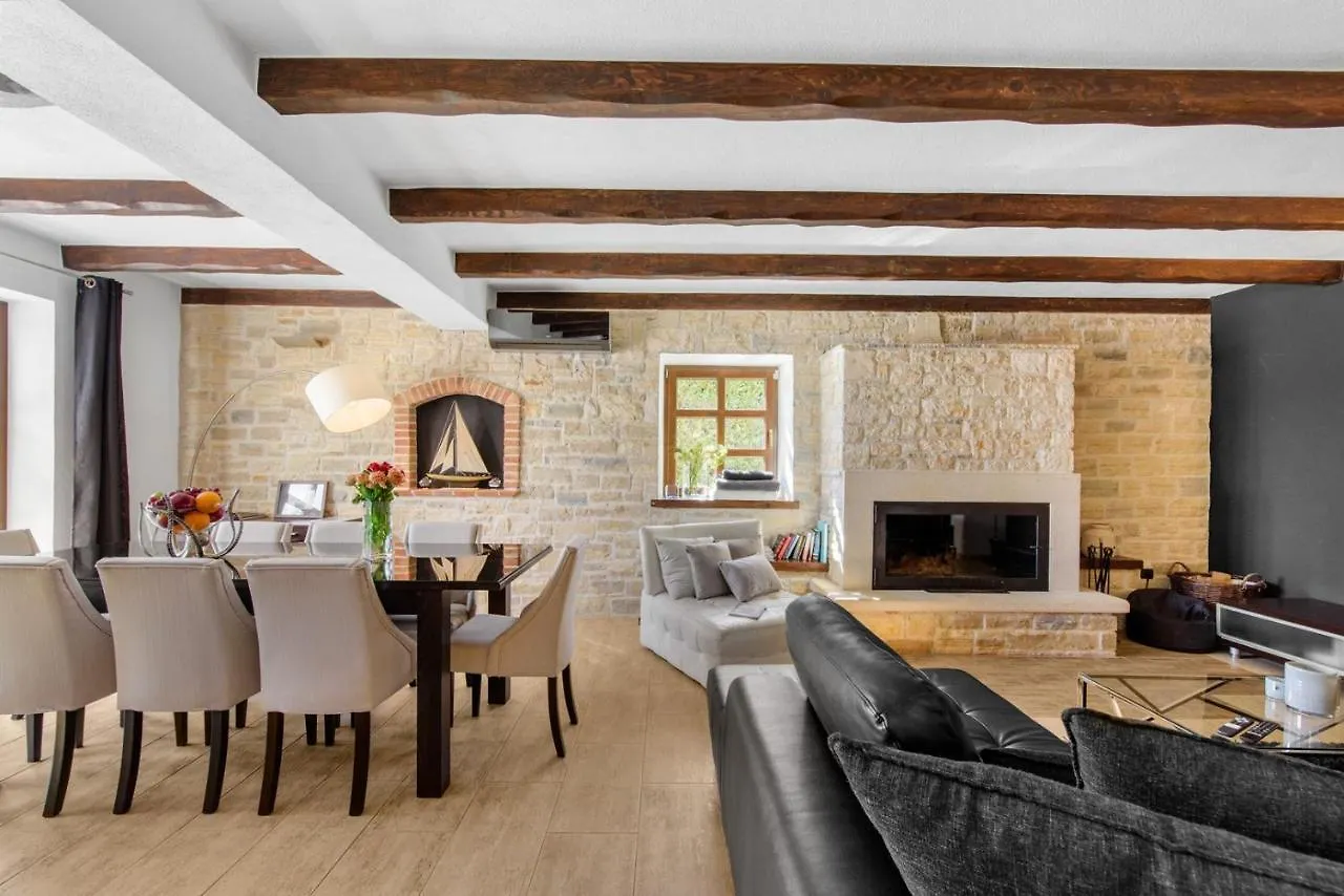 Villa Olea Mare With Private Heated Pool Buici