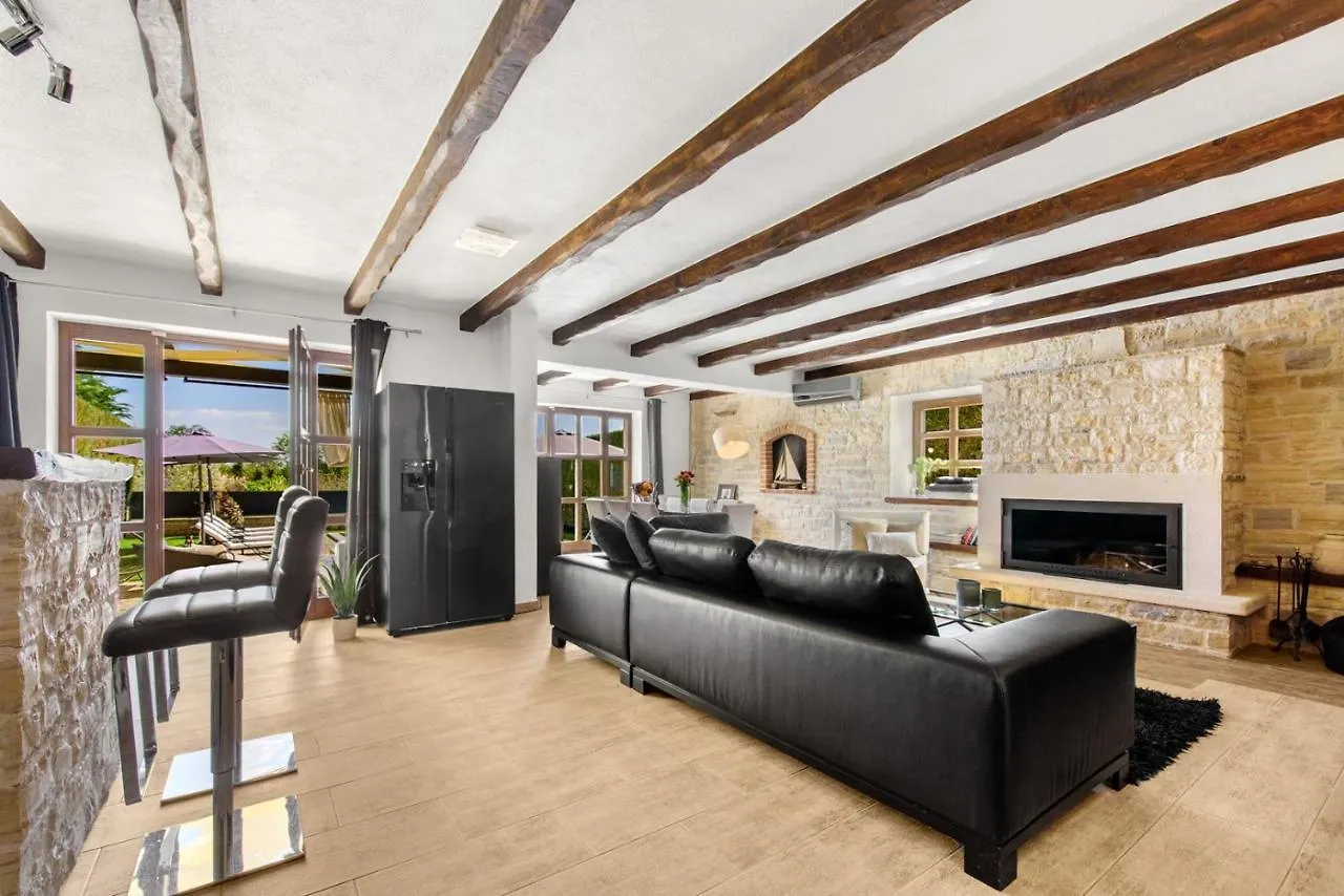 Villa Olea Mare With Private Heated Pool Buici