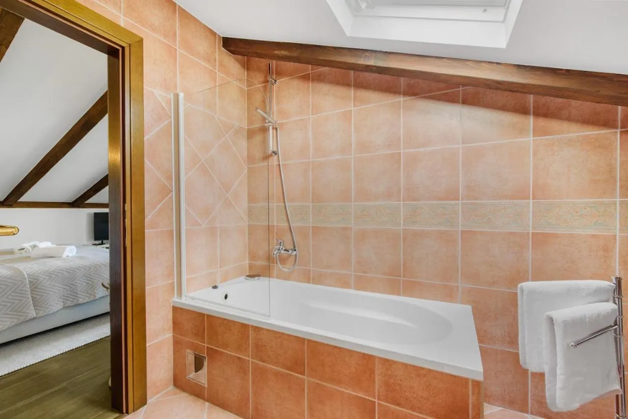 Villa Olea Mare With Private Heated Pool Buici  Buici (Istria)